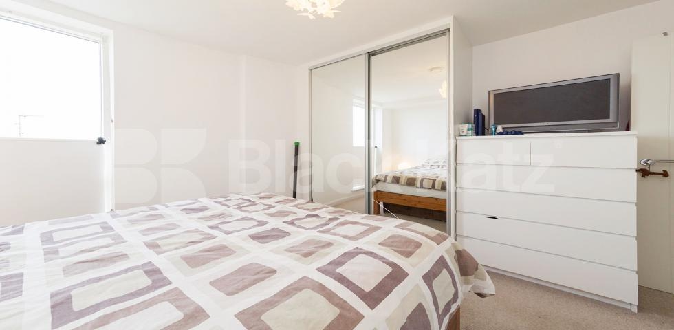 			1 Bedroom, 1 bath, 1 reception Apartment			 Banister Road, QUEENS PARK / KENSAL RISE